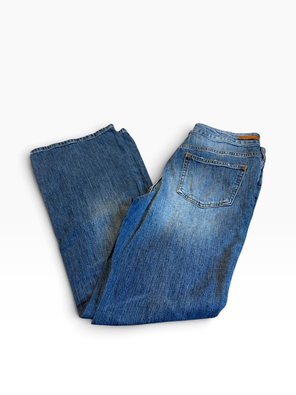 PILCRO lightly distressed denim jean